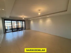 Edremit Cennetayağı Mahallesinde Dört Mevsim Sitesinde Satılık Lüks 3+1 Daire - Cennetayağı Edremit Balıkesir Satılık Daire - 3