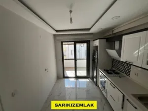 Balıkesir Edremit Cumhuriyet Satılık Daire - Cumhuriyet Mahallesinde ,Geniş ,Merkeze Yakın, Doğalgazlı 3+1 Satılık Daire