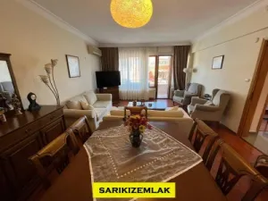 Çanakkale Kiralık Daire - Çanakkale Çarşı İçinde Giyinme Odalı Geniş Ferah Kiralık 3+1