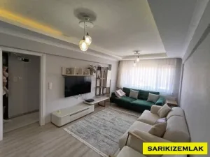 Çanakkale Satılık Daire - Çanakkale Merkezde İçi Komple Tadilatlı Geniş Kullanışlı 2+1 Daire