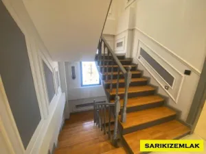 Edremit Kadıköy`de Müstakil Triplex Villa Geniş Kullanım Alanına sahip,AVM` ye Yürüme Mesafesindedir  - Kadıköy Edremit Balıkesir Satılık Villa - 8