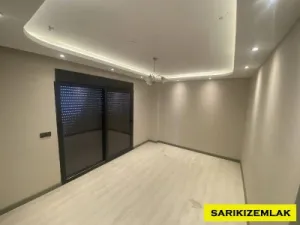 Edremit Kadıköy`de Müstakil Triplex Villa Geniş Kullanım Alanına sahip,AVM` ye Yürüme Mesafesindedir  - Kadıköy Edremit Balıkesir Satılık Villa - 12