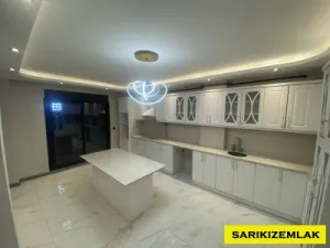 Edremit Kadıköy`de Müstakil Triplex Villa Geniş Kullanım Alanına sahip,AVM` ye Yürüme Mesafesindedir  - Kadıköy Edremit Balıkesir Satılık Villa - 18