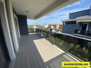 Edremit Güre`de  Dağ ve Deniz Manzaralı Acil Satılık Havuzlu Villa   - Güre Edremit Balıkesir Satılık Villa - 17
