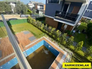Edremit Güre`de  Dağ ve Deniz Manzaralı Acil Satılık Havuzlu Villa   - Güre Edremit Balıkesir Satılık Villa - 18