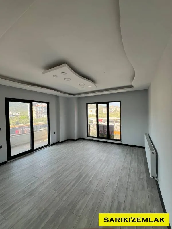 Edremit Kadıköy`de Geniş  2+1 Yola Yakın Sıfır Ayarında Satılık Daire - Kadıköy Edremit Balıkesir Satılık Daire