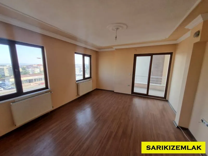 Edremit Kadıköy`de yan yol üzeri 2+1 satılık daire - Kadıköy Edremit Balıkesir Satılık Daire