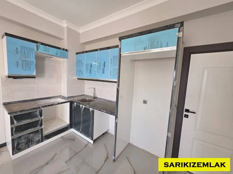 EDREMİT EROĞLAN`DA FIRSAT 2+1 AÇIK MUTFAK ARA KAT DAİRE  - Eroğlan Edremit Balıkesir Satılık Daire