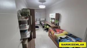 GAZİCELAL`DE 3+1 MASRAFSIZ İÇİNDE ÖZEL YAPILMIŞ DOLAPLARIYLA BIRAKILACAK  - Gazi Celal Edremit Balıkesir Satılık Daire - 5