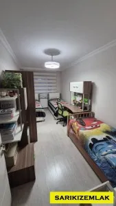 GAZİCELAL`DE 3+1 MASRAFSIZ İÇİNDE ÖZEL YAPILMIŞ DOLAPLARIYLA BIRAKILACAK  - Gazi Celal Edremit Balıkesir Satılık Daire - 6