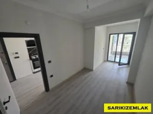 Edremit Kadıköy`de 1+1 Kiralık Cam Balkonlu Daire   - Kadıköy Edremit Balıkesir Kiralık Daire - 10