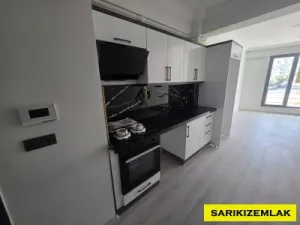 Edremit Kadıköy`de 1+1 Kiralık Cam Balkonlu Daire   - Kadıköy Edremit Balıkesir Kiralık Daire - 11