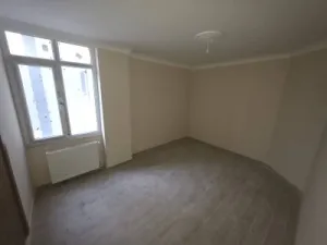 Edremit Eroğlan 4+1 Kiralık Daire - 14