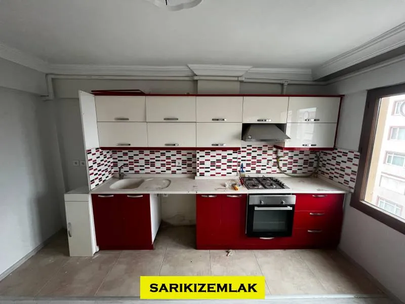 Edremit Soğanyemez 5+1 Satılık Daire