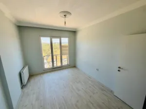 Edremit Eroğlan 2+1 Kiralık Daire - 8