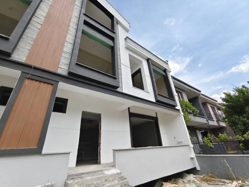 Edremit Hamidiye 5+1 Satılık Villa