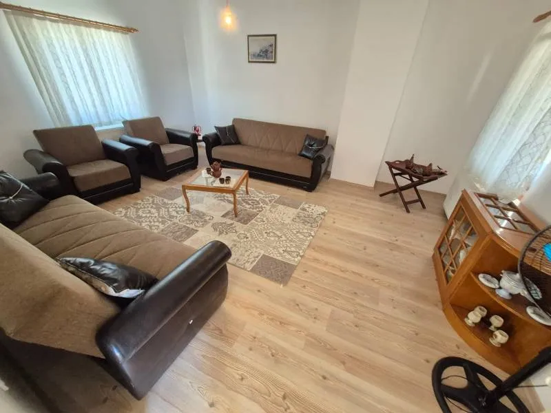 Edremit Altınoluk 4+1 Satılık Villa