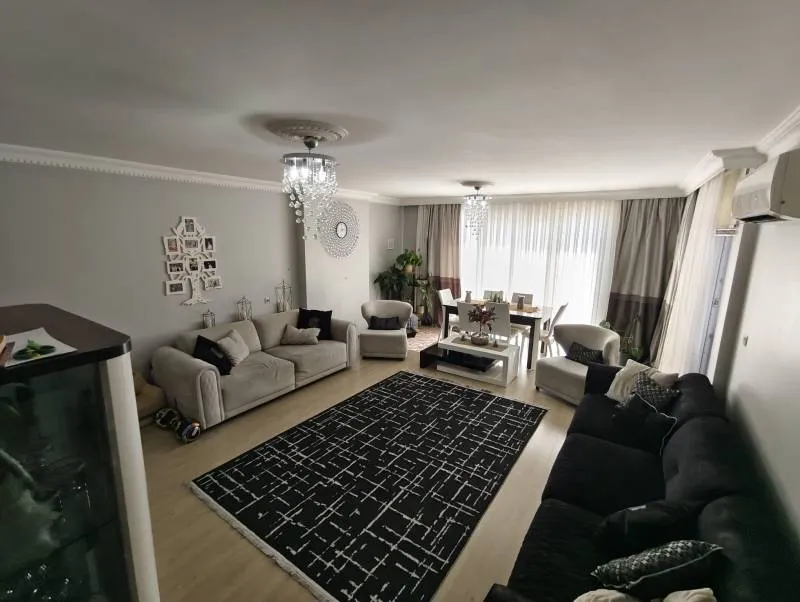 Edremit Gazi Celal 3+1 Satılık Daire