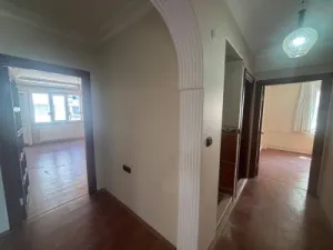 Edremit Hamidiye 3+1 Kiralık Daire - 15