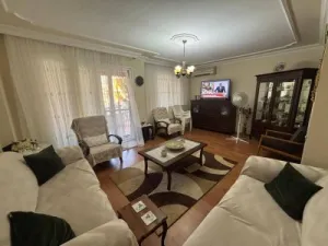 Edremit Hamidiye 5+1 For Sale Villa - 8