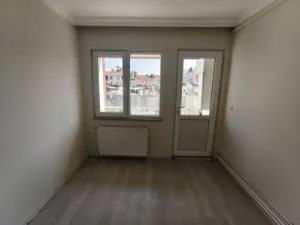 Edremit Camivasat 2+1 Mieten Daire - 13