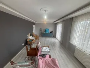 Edremit Hamidiye 3+1 For Rent Daire - 12
