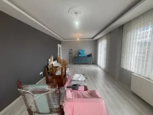 Edremit Hamidiye 3+1 For Rent Daire - 13