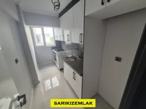 AKÇAY MERKEZDE 2+1 AYRI MUTFAK MASRAFSIZ SATILIK DAİRE - Akçay Edremit Balıkesir Satılık Daire - 9