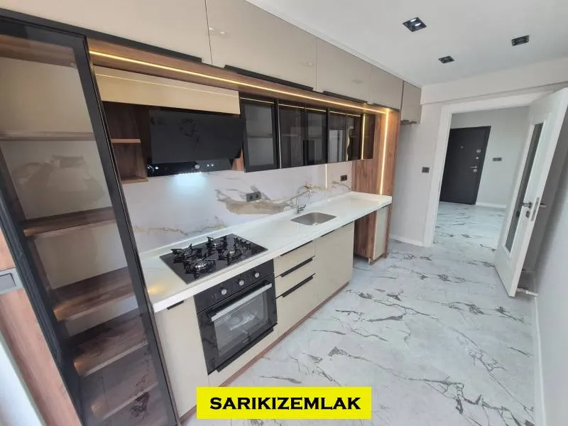 EDREMİT ALTINKUM MAHALLESİNDE KAPALI OTOPARKLI YAPILI 3+1 DAİRE - Altınkum Edremit Balıkesir Satılık Daire