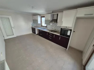 Akçay Merkezde Satılık 3+1 Ebeveyn Banyolu Geniş Daireler - Akçay Edremit Balıkesir Satılık Daire - 3