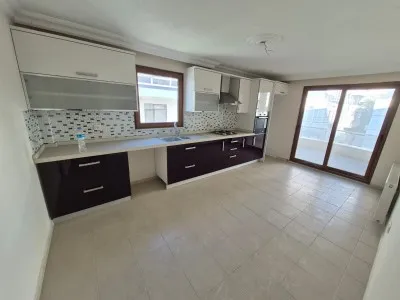 Akçay Merkezde Satılık 3+1 Ebeveyn Banyolu Geniş Daireler - Akçay Edremit Balıkesir Satılık Daire - 4