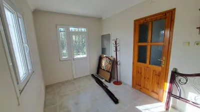 Avcılar'da Deniz ve Dağ Manzaralı Köşe Parsel Satılık Villa - Avcılar Edremit Balıkesir Satılık Villa - 18