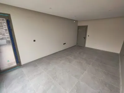 Edremit Hamidiye'de Şahin Plazada Arakat Lüx 2+1 Kiralık Ofis - Hamidiye Edremit Balıkesir Kiralık Büro & Ofis - 15