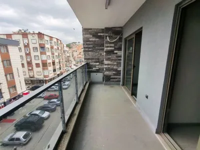 Edremit Hamidiye'de Şahin Plazada Arakat Lüx 2+1 Kiralık Ofis - Hamidiye Edremit Balıkesir Kiralık Büro & Ofis - 19