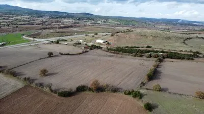 Çanakkale Ezine Satılık 21999m² İzmir Yolu Üzeri Fırsat Tarla - çarıksız Ezine Çanakkale Satılık Tarla - 3
