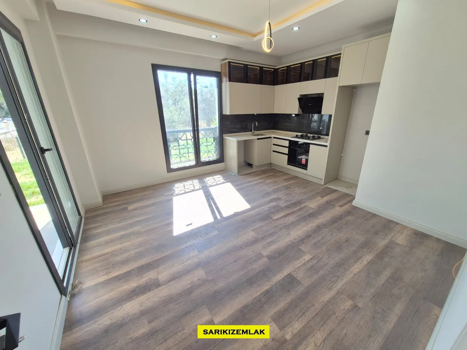 Zeytinli Mah. Satılık Bahçe Kullanımlı 1+1 Sıfır Daire - Zeytinli Edremit Balıkesir Satılık Daire