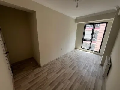 Edremit Cumhuriyet 2+1 Satılık Daire - 4