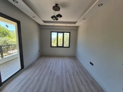 Edremit Güre 3+1 Satılık Villa - 2