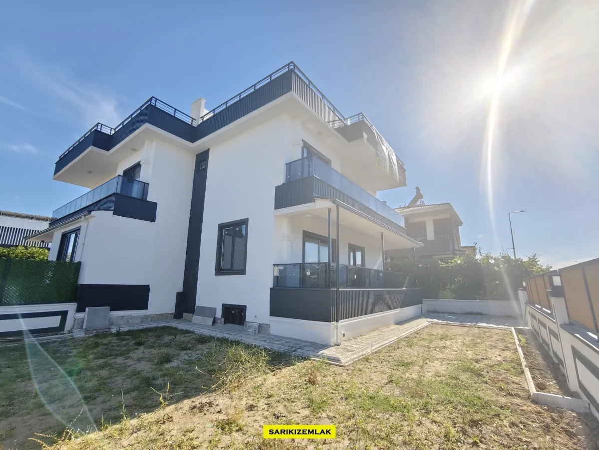 Edremit Hamidiye 4+1 Satılık Villa