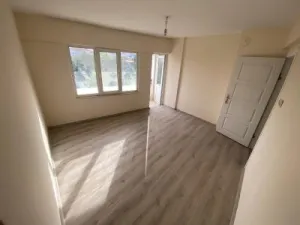 Edremit Gazi Celal 2+1 Satılık Daire - 13