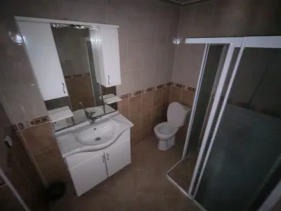 Edremit Cennetayağı 3+1 Kiralık Daire - 33