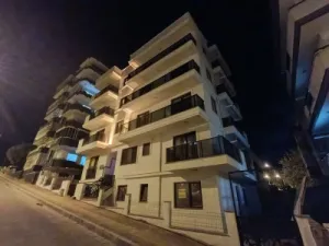 Merkez Cevatpaşa 1+1 Kiralık Daire - 2