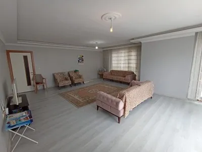 Edremit Kadıköy 3+1 Kiralık Daire - 11