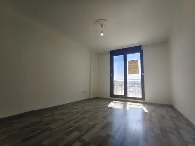 Edremit Hamidiye 3+1 Satılık Daire - 8