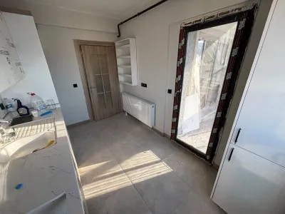 Merkez Cevatpaşa 2+1 Kiralık Daire - 12