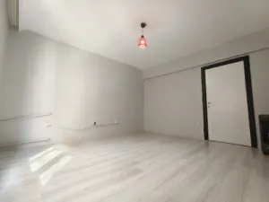 Edremit Hamidiye 2+1 Kiralık Daire - 20