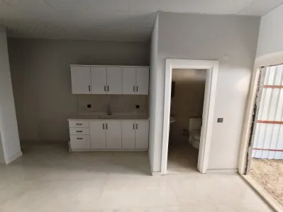 Edremit Gazi Celal 1+1 Kiralık Dükkan & Mağaza - 6