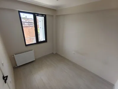 Edremit Turhanbey 1+1 Kiralık Daire - 13