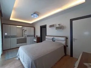 Edremit Cennetayağı 3+1 Kiralık Daire - 33