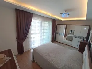 Edremit Cennetayağı 3+1 Kiralık Daire - 35